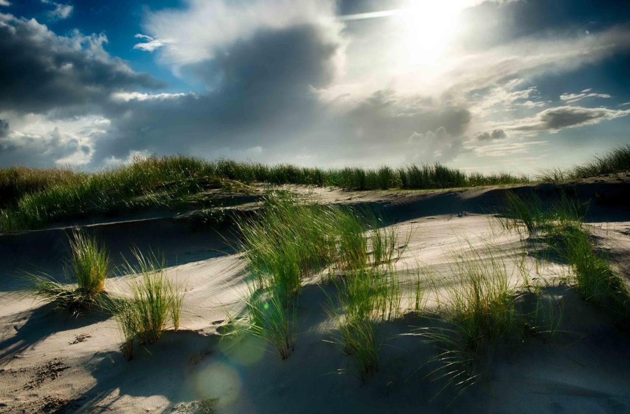 Insellandhotel Michaelsen Borkum Island Exteriör bild