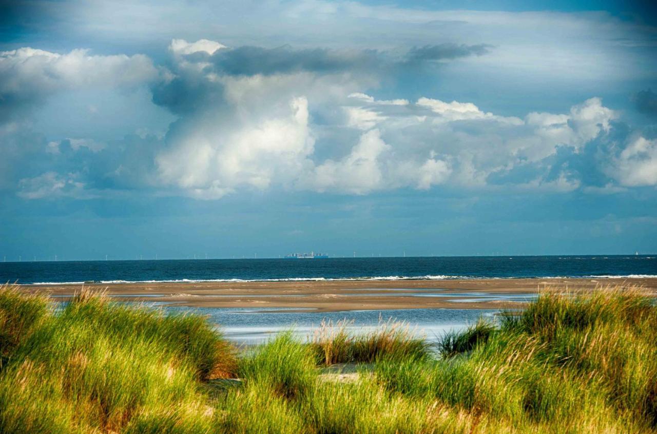 Insellandhotel Michaelsen Borkum Island Exteriör bild